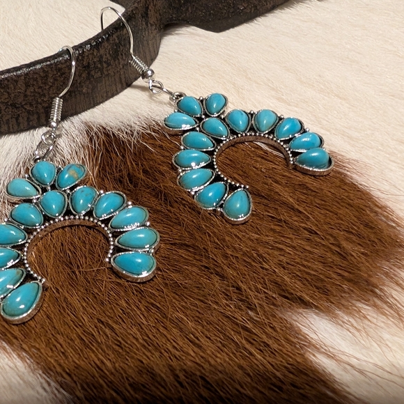 🎁 Turquoise Necklace & Earring Set - Picture 11 of 12